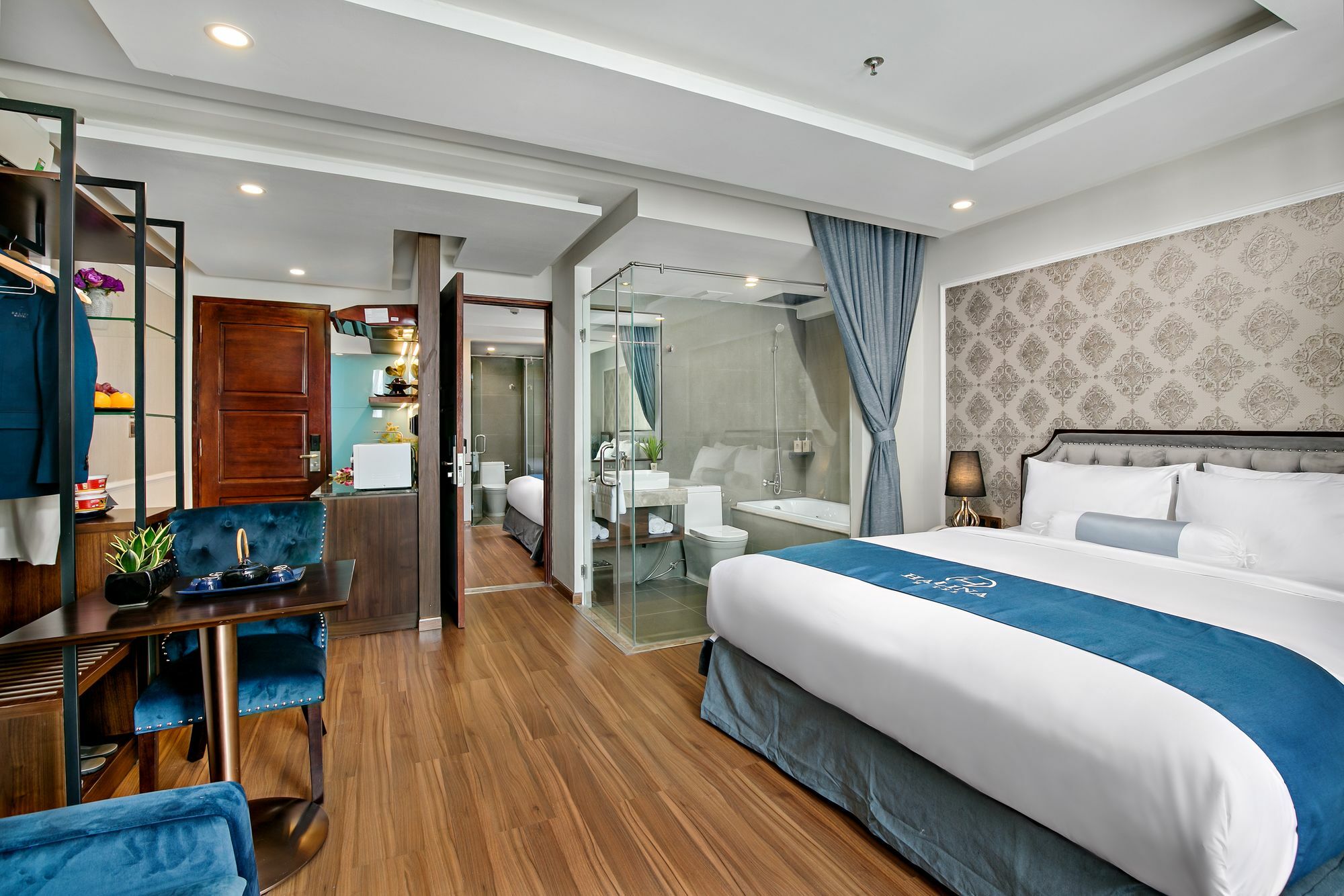 Halina Hotel And Apartment Da Nang Exteriör bild